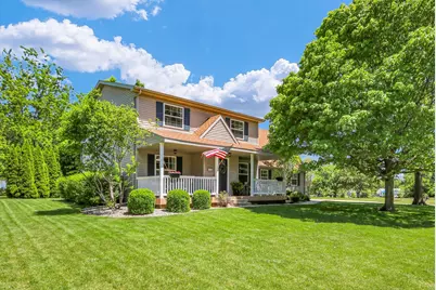 715 Cambridge Drive, Paxton, IL 60957 - Photo 1