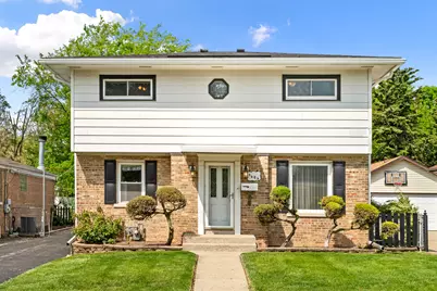 9606 Reeves Court, Franklin Park, IL 60131 - Photo 1