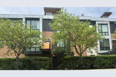 2240 W Madison Street #102, Chicago, IL 60612 - Photo 1