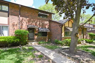 18W170 16th St, Villa Park, IL 60181 - Photo 1