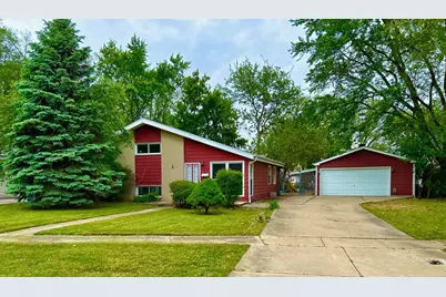 710 W Ridge Road, Villa Park, IL 60181 - Photo 1