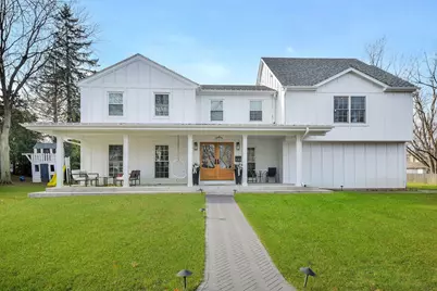 366 Indian Drive, Glen Ellyn, IL 60137 - Photo 1