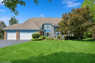 2122 Birchwood Ln, Buffalo Grove, IL 60089 - Photo 1
