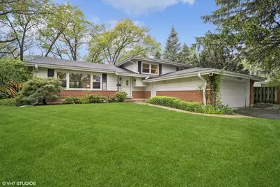 660 Lincoln Avenue, Lake Bluff, IL 60044 - Photo 1