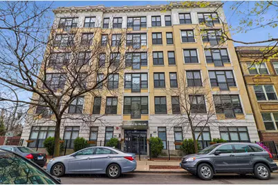 811 W Eastwood Avenue #206, Chicago, IL 60640 - Photo 1
