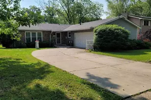 [Address not provided], North Aurora, IL 60542 - Photo 1