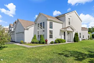 315 Maryland Ln, Pingree Grove, IL 60140 - Photo 1