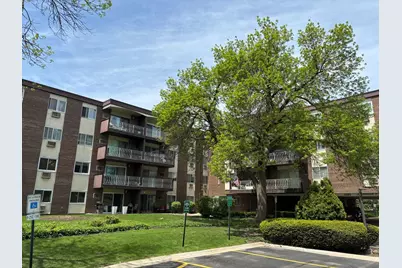 1331 S Finley Road #114, Lombard, IL 60148 - Photo 1