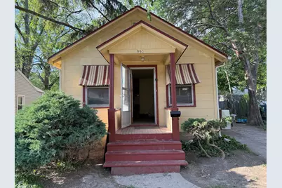 950 Harriet Avenue, Aurora, IL 60505 - Photo 1