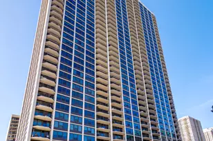 1560 N Sandburg Terrace, Chicago, IL 60610 - Photo 1