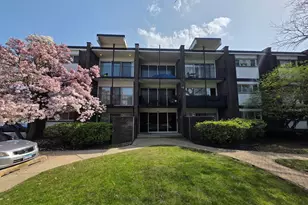 4710 Russett Ln, Skokie, IL 60076 - Photo 1