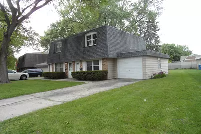 1963-69 W Illinois Avenue, Aurora, IL 60506 - Photo 1