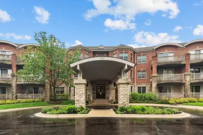 950 Augusta Way #209, Highland Park, IL 60035 - Photo 1