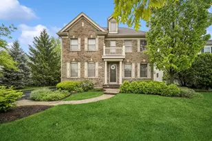 3880 Linneman St, Glenview, IL 60025 - Photo 1