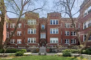 731 W Buckingham Pl, Chicago, IL 60657 - Photo 1