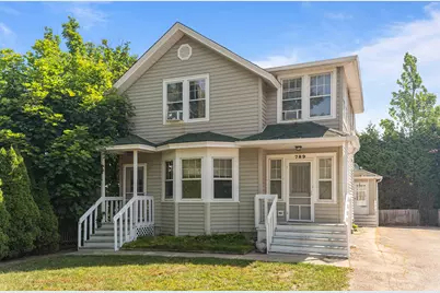 789 N McKinley Road, Lake Forest, IL 60045 - Photo 1