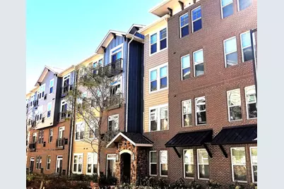 690 E Algonquin Road #3306, Schaumburg, IL 60173 - Photo 1