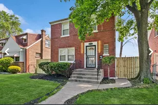 12923 S Lowe Ave, Chicago, IL 60628 - Photo 1