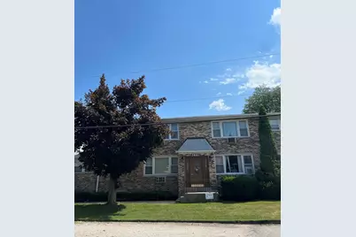 7601 Banks Street #2E, Justice, IL 60458 - Photo 1