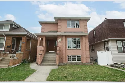5352 N Neva Avenue, Chicago, IL 60656 - Photo 1