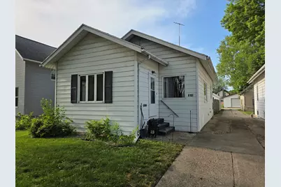 610 1/2 W 7th Street, Sterling, IL 61081 - Photo 1