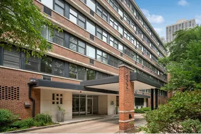 2300 N Commonwealth Avenue #2L, Chicago, IL 60614 - Photo 1