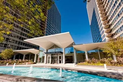 3550 N Lake Shore Drive #2416, Chicago, IL 60657 - Photo 1