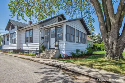 802 N Lewis Avenue, Waukegan, IL 60085 - Photo 1