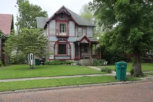 312 S Monroe St, Streator, IL 61364 - Photo 1