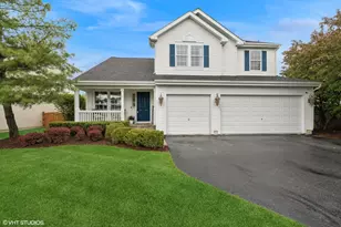 31730 N Clearwater Dr, Lakemoor, IL 60051 - Photo 1