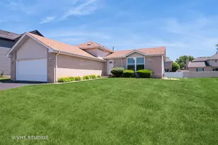 18133 Brittany Ln, Lansing, IL 60438 - Photo 1