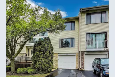 1938 Loomes Avenue, Downers Grove, IL 60516 - Photo 1