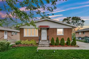 805 Highland Ave, Thornton, IL 60476 - Photo 1