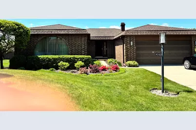 4525 Lindenwood Lane, Northbrook, IL 60062 - Photo 1