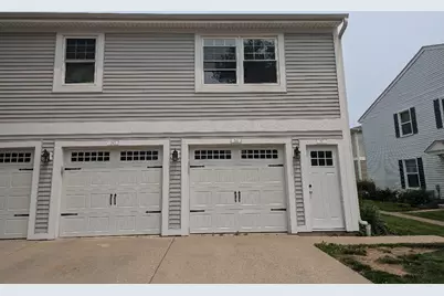 241 Sunset Court #241, Vernon Hills, IL 60061 - Photo 1