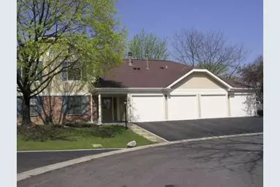 1182 Middlebury Lane #D1, Wheeling, IL 60090 - Photo 1