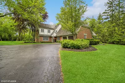 706 Tanglewood Court, Lake Forest, IL 60045 - Photo 1