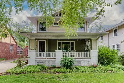 2013 E Taylor Street, Bloomington, IL 61701 - Photo 1