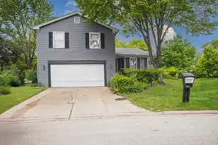 1005 Cooper Ct, Buffalo Grove, IL 60089 - Photo 1