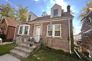 618 Emerald Ave, Chicago Heights, IL 60411 - Photo 1