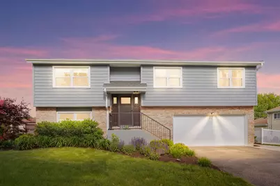 525 N Grace Street, Lombard, IL 60148 - Photo 1