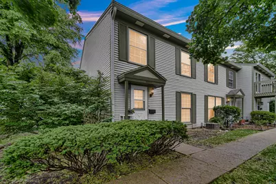 1694 Farragut Court #C, Wheaton, IL 60189 - Photo 1