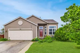 364 Coneflower Dr, Minooka, IL 60447 - Photo 1