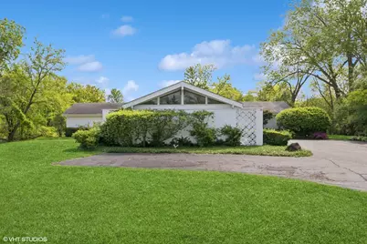 325 Seven Pines Circle, Highland Park, IL 60035 - Photo 1