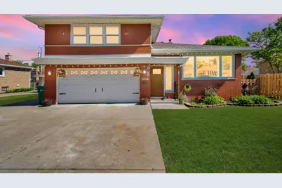 5640 W 82nd Place, Burbank, IL 60459 - Photo 1