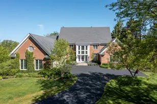 594 Windsor Cir, Inverness, IL 60067 - Photo 1