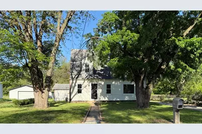 2812 Searles Avenue, Rockford, IL 61101 - Photo 1