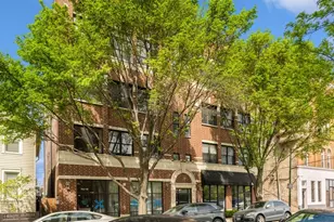 742 N Ada St, Chicago, IL 60642 - Photo 1