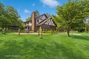 8112 Breckenridge Ct, Bull Valley, IL 60098 - Photo 1