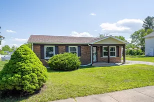 5831 Allemong Dr, Matteson, IL 60443 - Photo 1